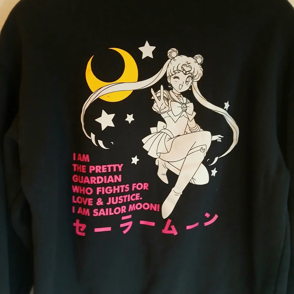 Sailor Moon- Sweatshirt- Graphic- Black- Size Medium Juniors - Picture 8 of 10